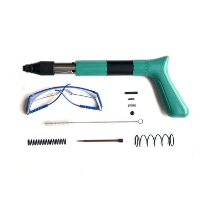 Πράσινο Mini Steel Nail Gun 4 Γυαλιές Δύναμη ρυθμιζόμενη για το ταβάνι για μέγιστο μήκος καρφιού 2in
