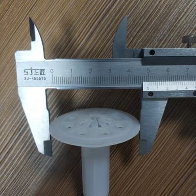 7Διάμετρος κεφαλιού 0,6 mm Πλαστικό μονωτικό στερεόδεμα 50 mm για το πρότυπο ISO και την αποτελεσματικότητα